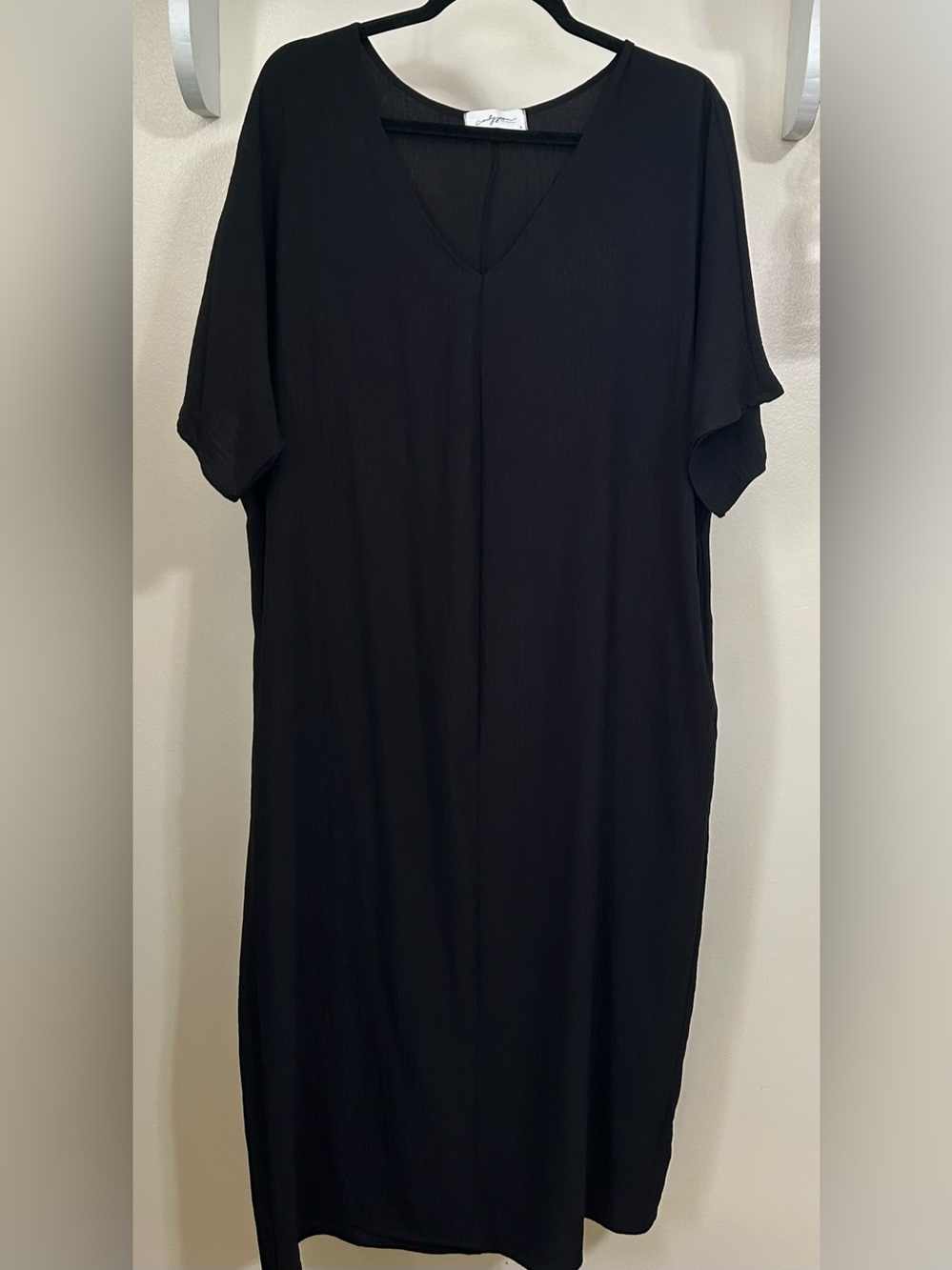 NEW Carly Jean Los Angeles Black Maxi Dress